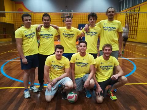 Comunichiamo i tabelloni aggiornati dopo il 1° turno del torneo di pallavolo maschile.